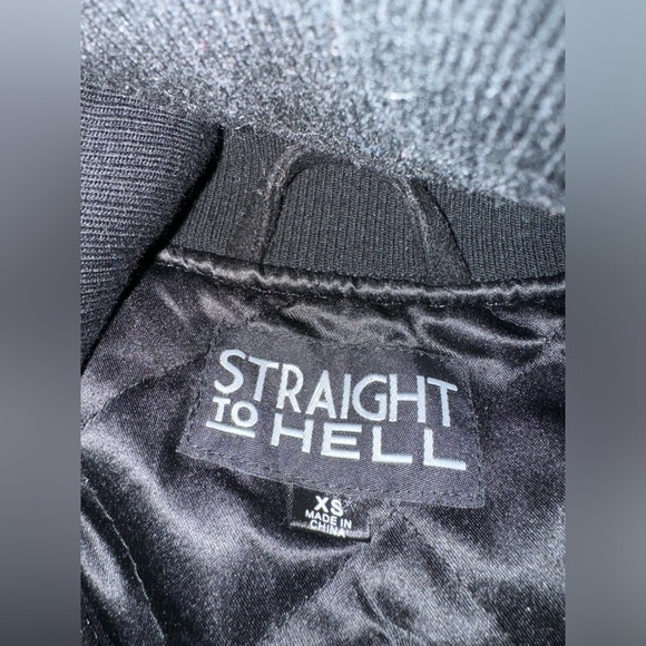 Leopard and black letterman jacket from Straight to Helll XS - Picture 4 of 4